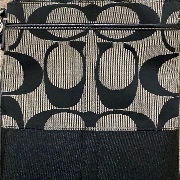 cross body coach purse - Picture 6 of 6